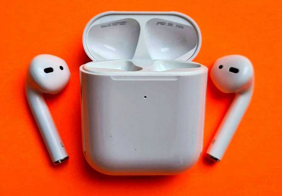3 - Tai nghe bluetooth định vị đổi tên thế hệ 2